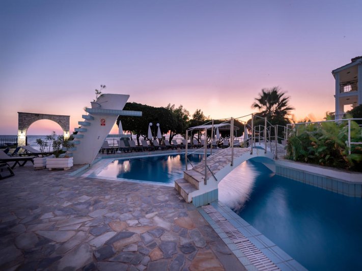 Zakynthos utazás Porto Iliessa