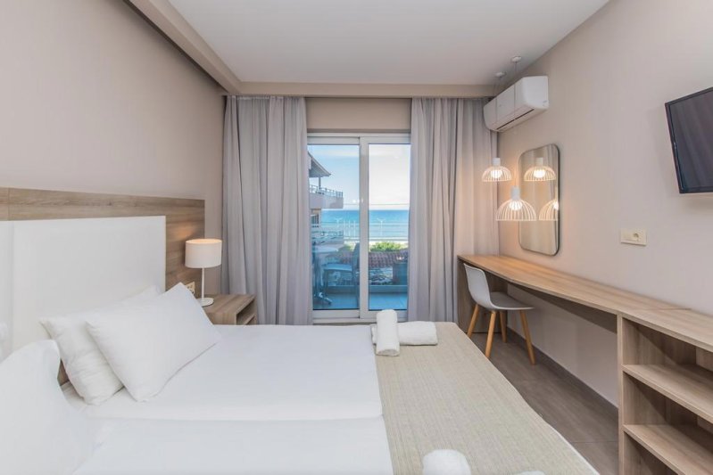 Zakynthos Tsilivi utazás Porto Planos Beach Hotel