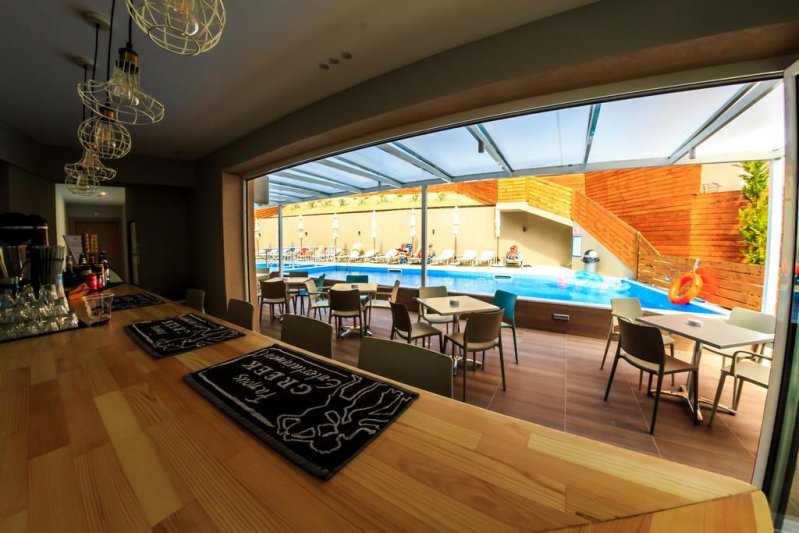 Zakynthos Tsilivi utazás Porto Planos Beach Hotel