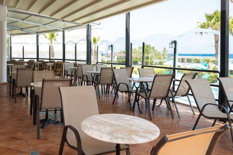 Pylea Beach Hotel Rodosz