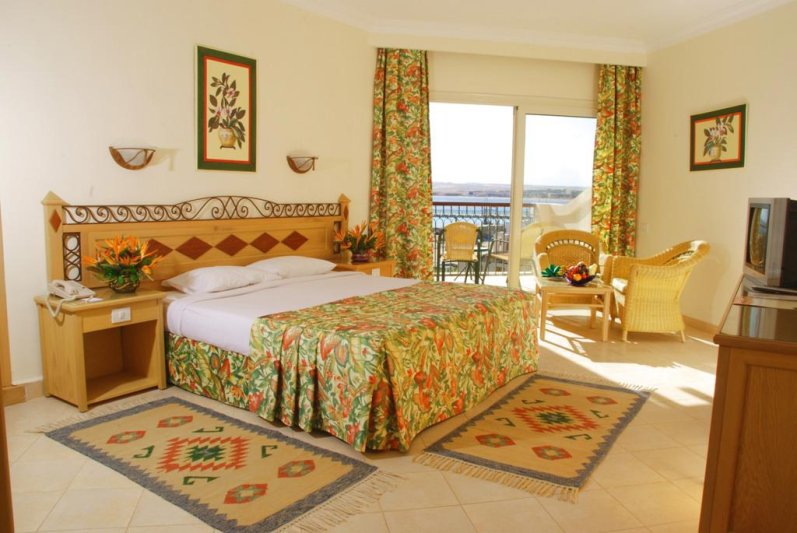 Hurghada utazás Pyramisa Beach Resort Sahl Hasheesh