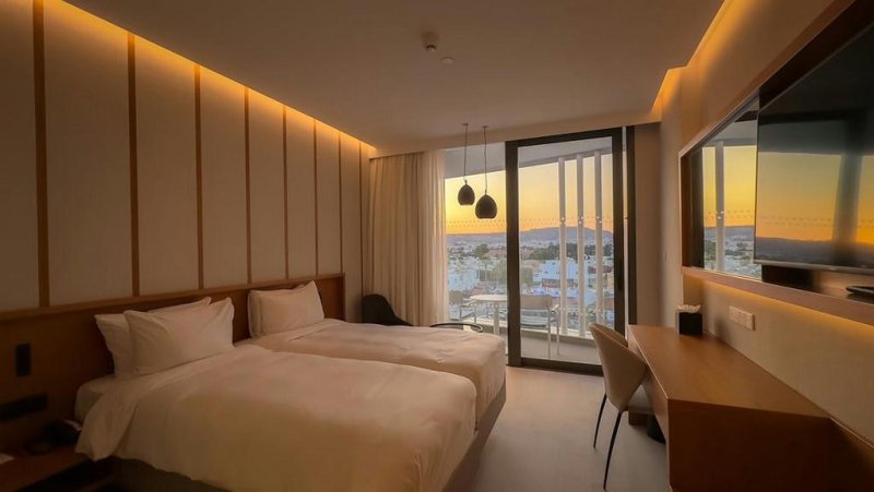 Radisson Beach Dél-Ciprus