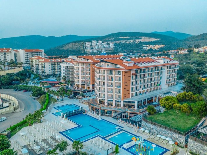 Ramada Resort By Wyndham Kusadasi & Golf Izmir