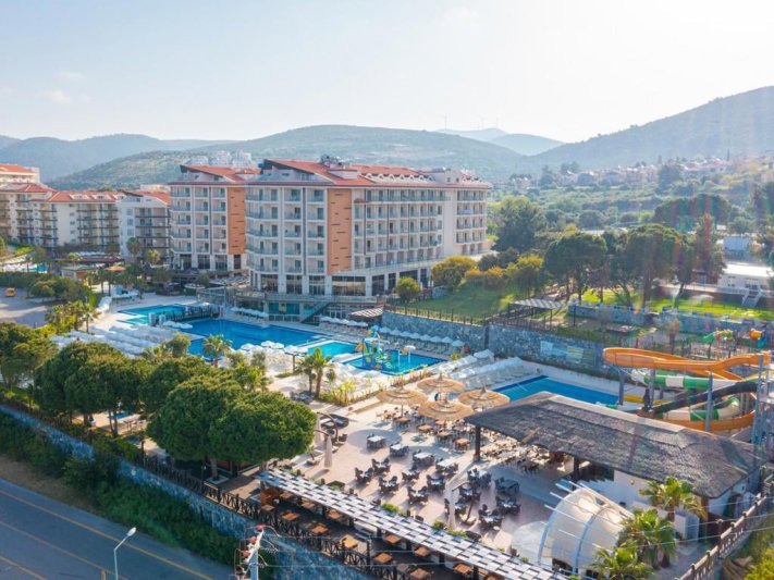 Ramada Resort By Wyndham Kusadasi & Golf Izmir