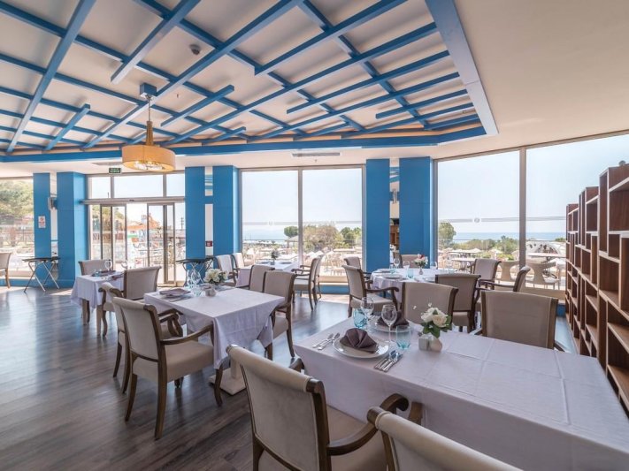 Ramada Resort By Wyndham Kusadasi & Golf Izmir