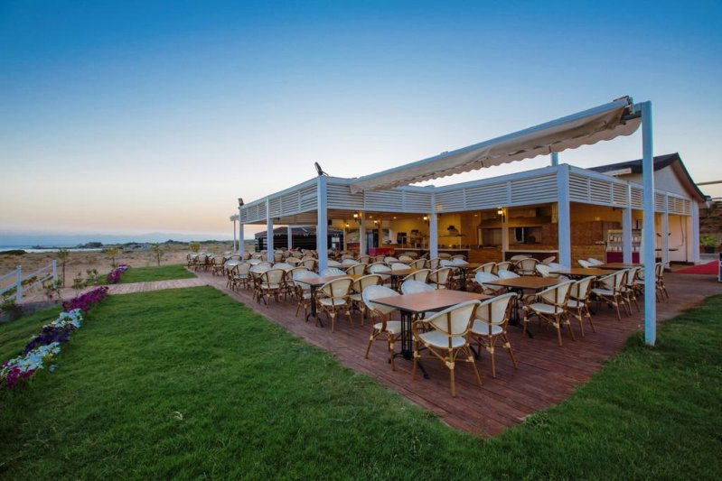 Ramada Resort Side Side