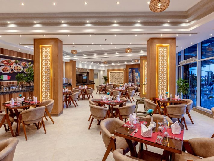 Rewaya Majestic Resort Hurghada