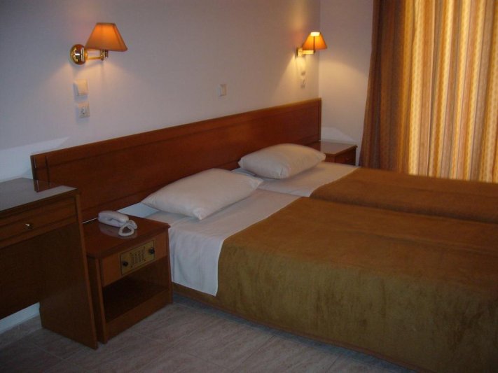 Rodosz utazás Rhodian Rose Hotel