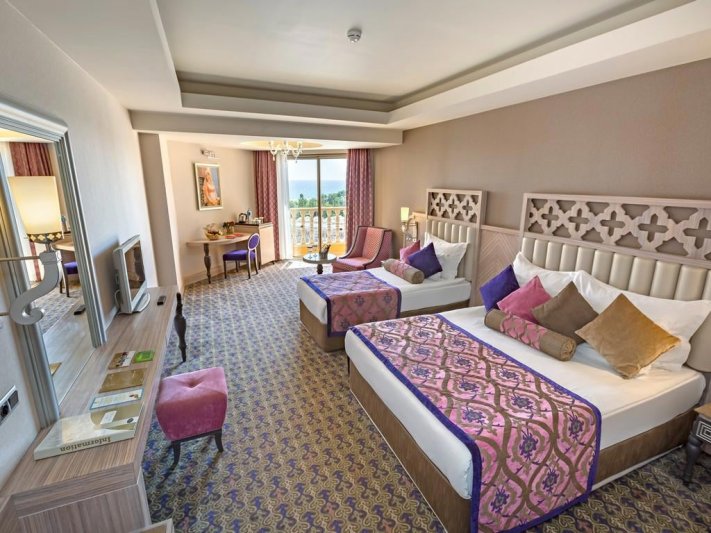 Side nyaralás Royal Alhambra Palace