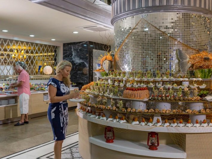 Side nyaralás Royal Alhambra Palace