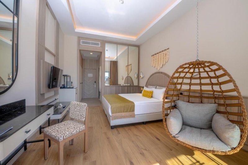 Side utazás Royal Atlantis Icon