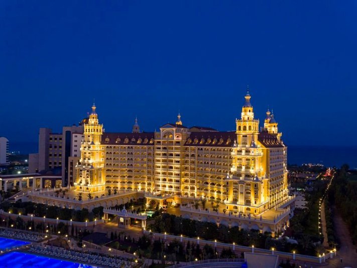 Antalya utazás Royal Holiday Palace
