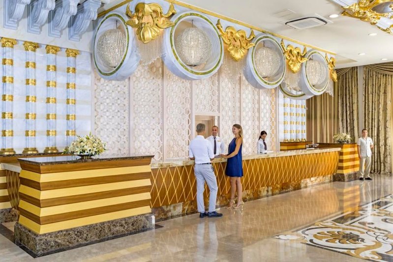 Antalya utazás Royal Holiday Palace