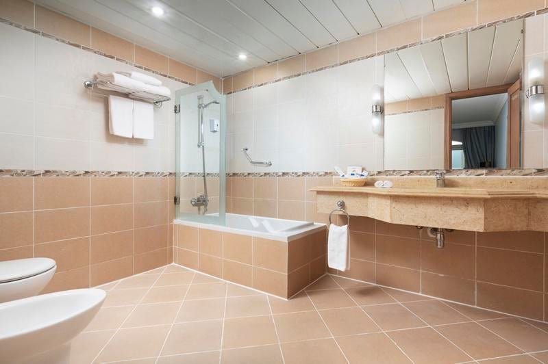 Hurghada utazás Royal Lagoons Aqua Park Resort & Spa