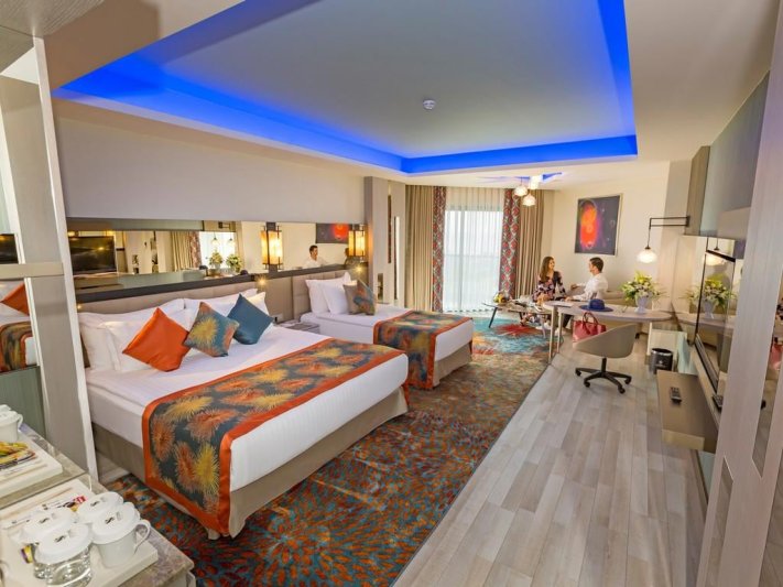 Antalya utazás Royal Seginus