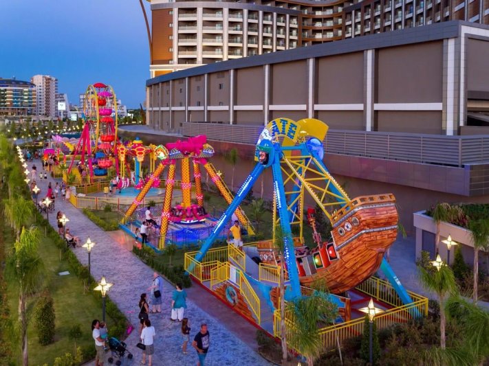 Antalya utazás Royal Seginus