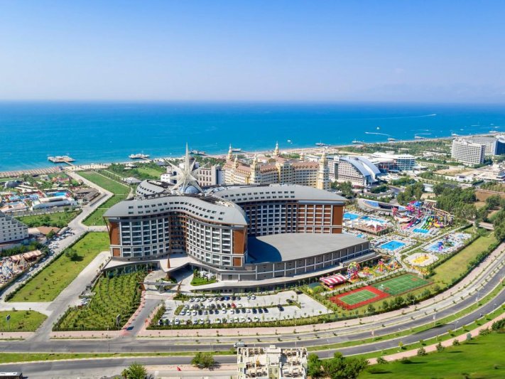 Antalya utazás Royal Seginus