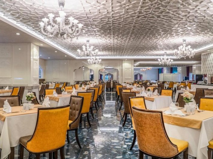 Side utazás Royal Taj Mahal