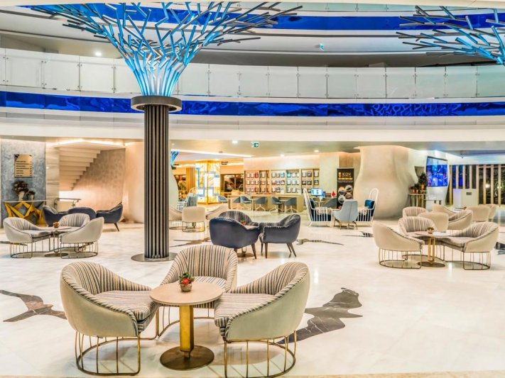 Antalya utazás Royal Wings