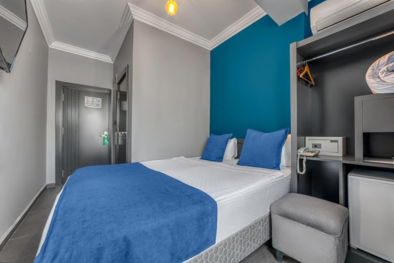 Alanya utazás Royalisa Palmiye Beach Hotel