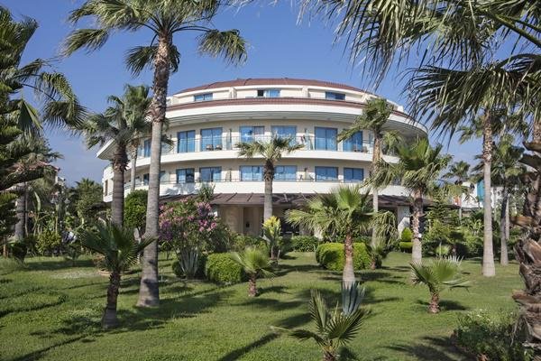Alanya utazás Saphir Hotel