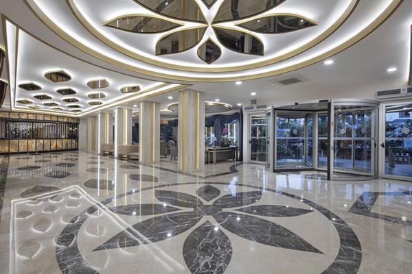 Alanya utazás Saphir Hotel