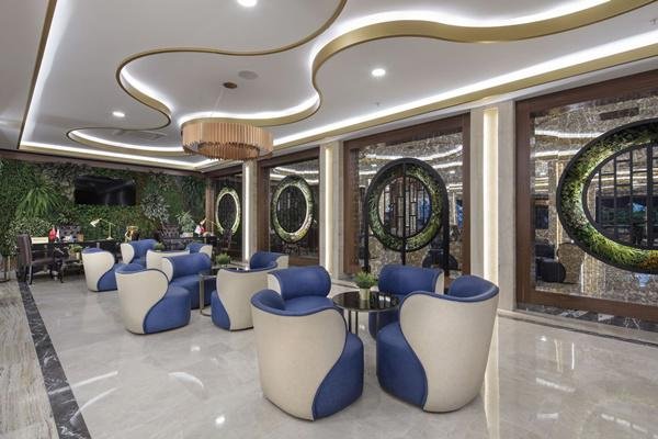 Alanya utazás Saphir Hotel