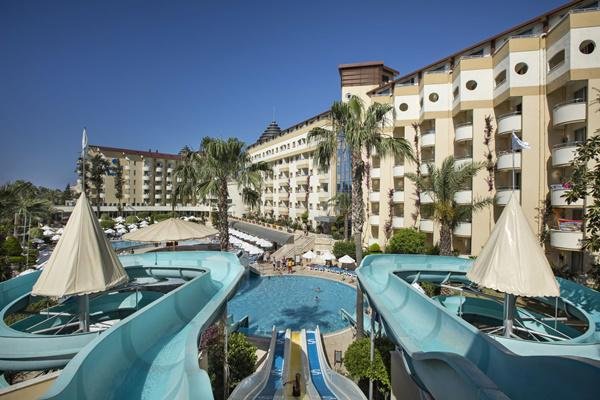 Alanya utazás Saphir Hotel