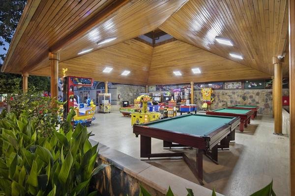 Alanya utazás Saphir Hotel