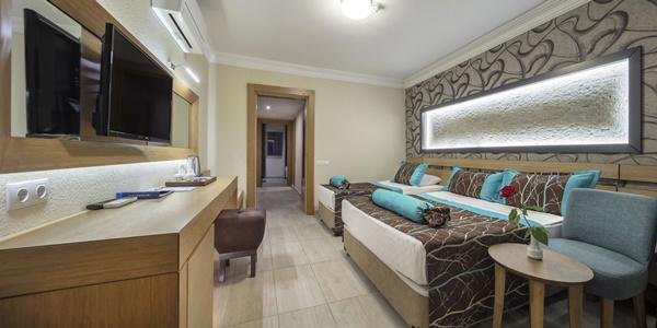 Alanya utazás Saphir Hotel