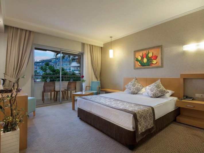 Alanya utazás Saphir Resort & Spa