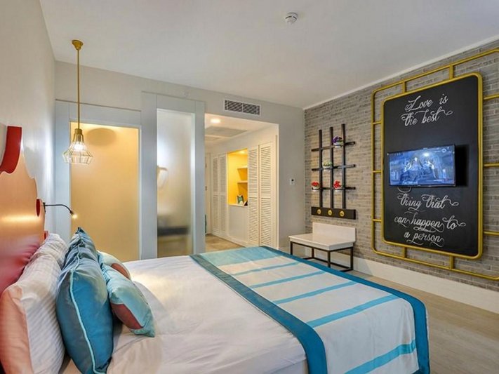 Seaden Valentine Resort Spa Side