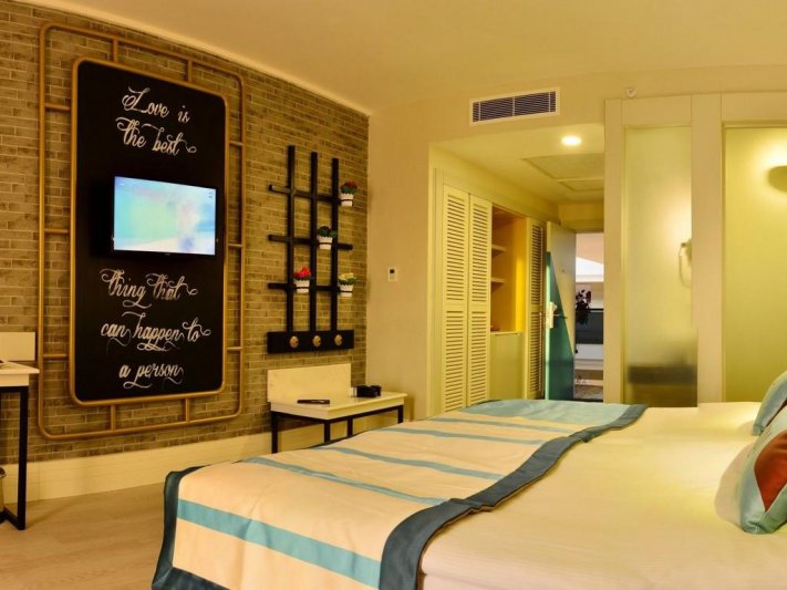 Seaden Valentine Resort Spa Side