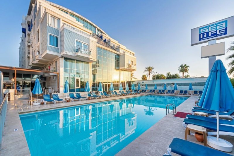 Antalya utazás Sealife Family Resort