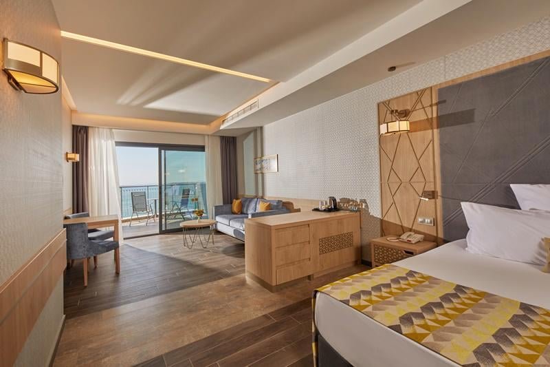 Secrets Sunny Beach Resort & Spa Napospart