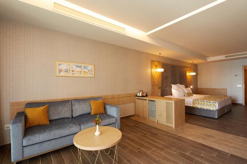 Secrets Sunny Beach Resort & Spa Napospart