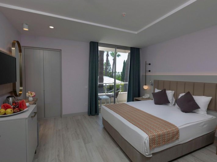 Seher Kumköy Star Resort & Spa Side