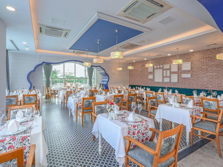 Antalya utazás Sherwood Exclusive Lara (ex. Sherwood Breezes)