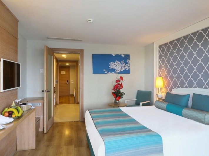 Antalya utazás Sherwood Exclusive Lara (ex. Sherwood Breezes)