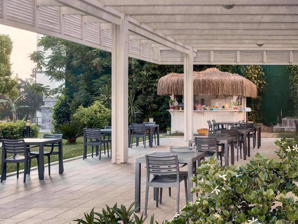 Seaden Valentine Resort Spa Side