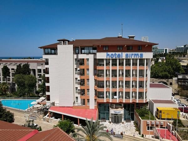 Sirma Hotel Side
