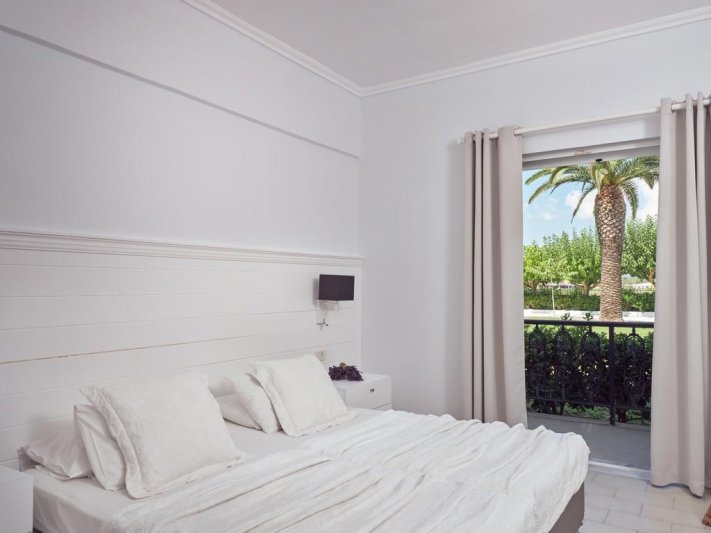 Zakynthos Kalamaki utazás Sirocco Hotel