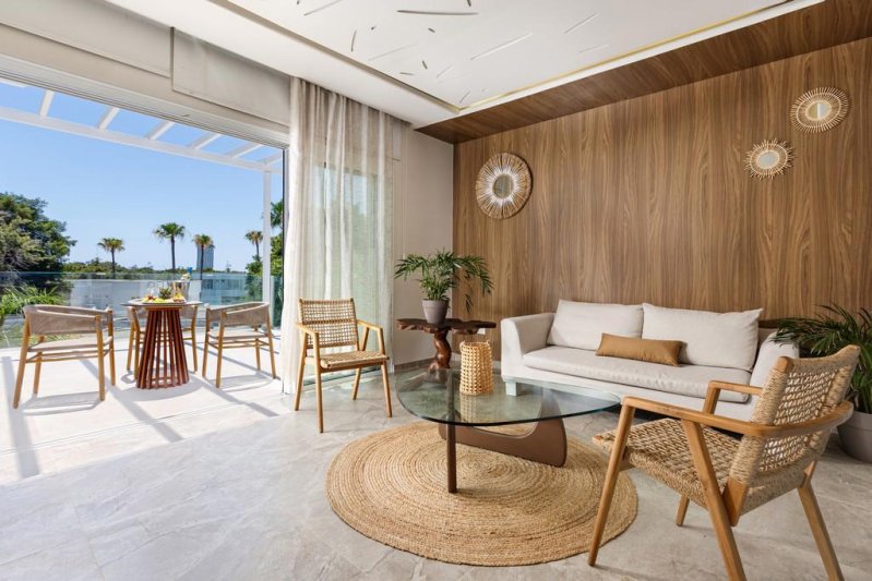 Dél-Ciprus utazás So Nice Club Resort