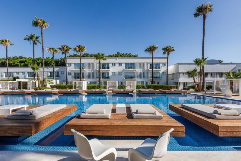 Dél-Ciprus utazás So Nice Club Resort