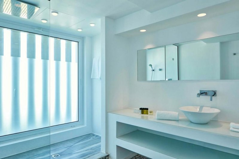 Dél-Ciprus utazás So White Club Resort