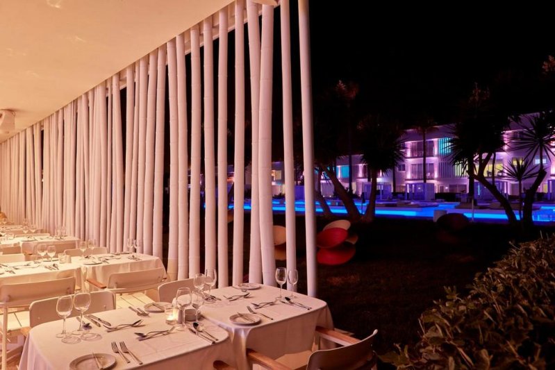 So White Club Resort Dél-Ciprus