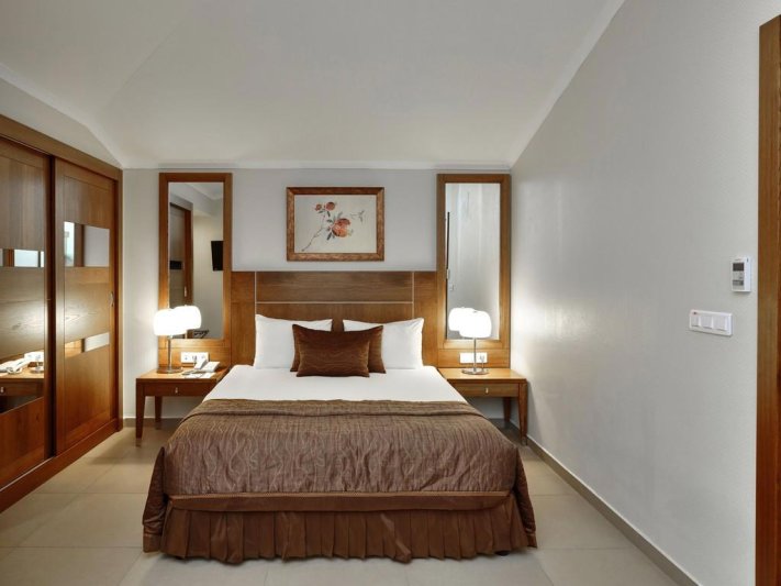Sunis Elita Beach Resort Hotel Spa Side