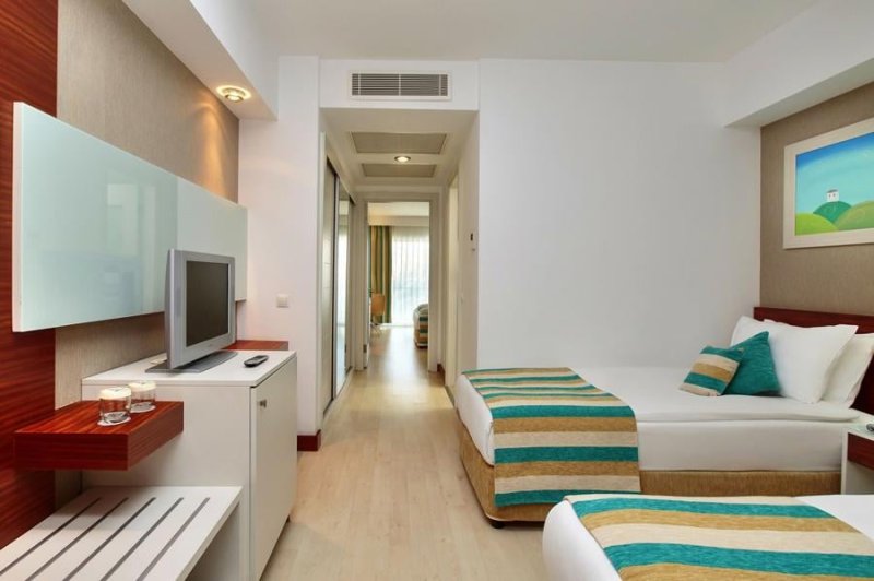 Sunis Evren Beach Resort Hotel Spa Side