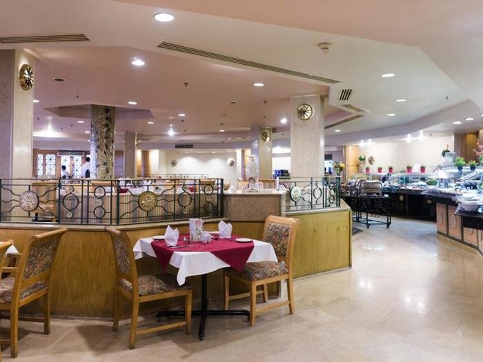 Hurghada utazás Sunrise Holidays Resort