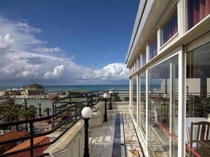 Kusadasi utazás Surtel Hotel